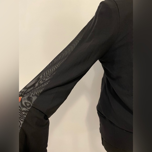 Lululemon reversible jacket - Picture 4 of 9